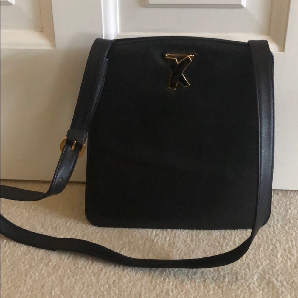 Vintage Paloma Picasso black smooth leather bag